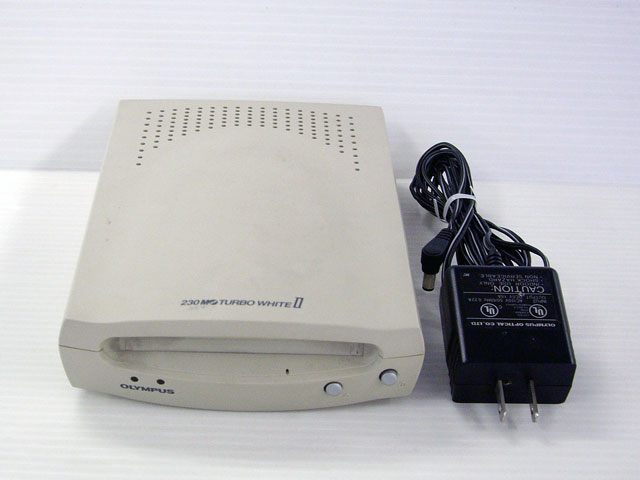 外付けハードディスク・ドライブ OLYMPUS 230MO TURBO WHITE II 230 MO TURBO WHITE II 通販 -Macパラダイス-