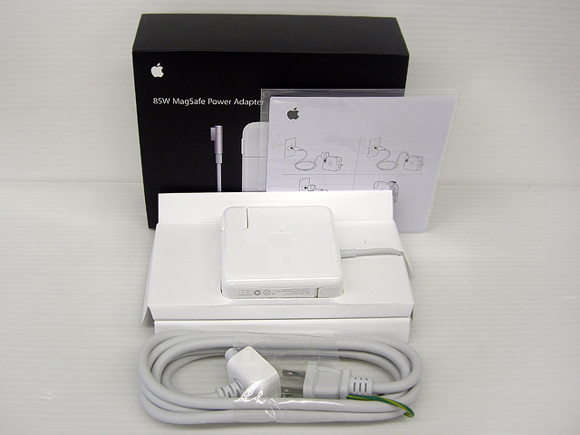 未開封箱難有Apple MagSafe 電源アダプタ 85W MC556J/B MagSafe電源アダプタ（85W） 通販 -Macパラダイス-