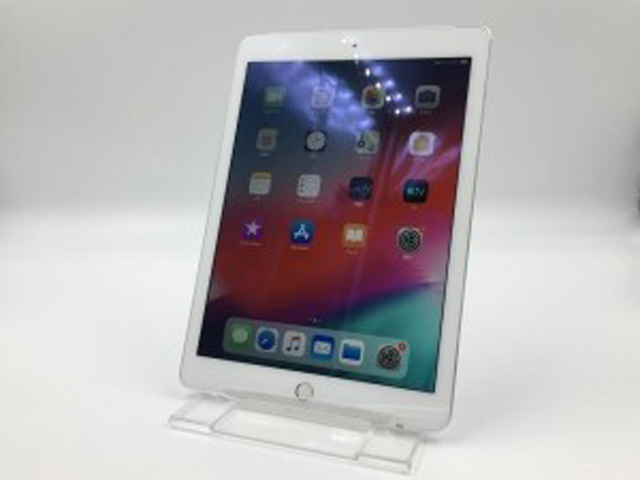 iPad Air 2 Wi-Fi+Celluleモデルr 32GB Silver MNVQ2J/A au版