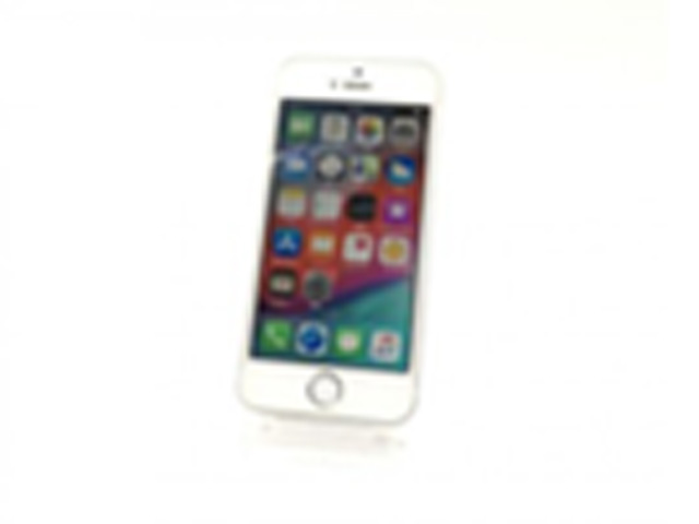 iPhone SE 16GB Silver NLLP2J/A au版 通販 -Macパラダイス-