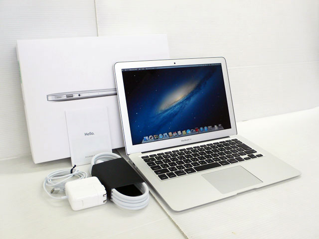 中古MacBook Air Core i5 1.3GHz 13インチMD760J/A